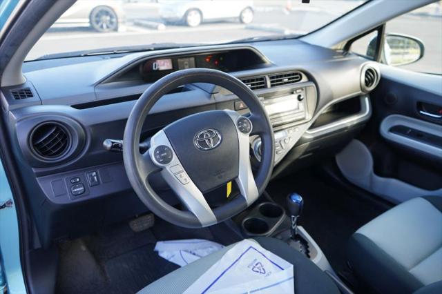 2014 Toyota Prius c Two