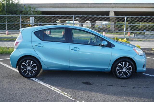 2014 Toyota Prius c Two