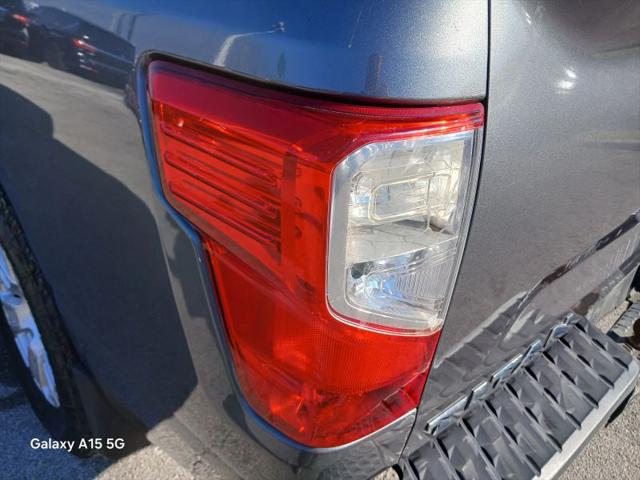 2018 Nissan Titan SV