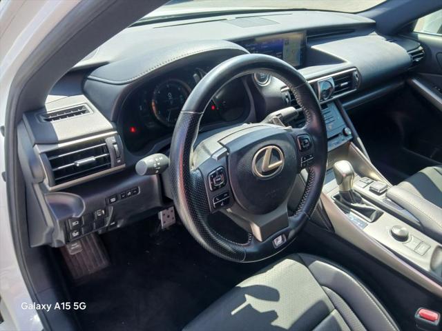 2018 Lexus IS 300 300