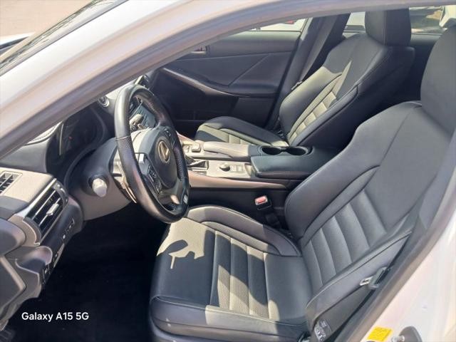 2018 Lexus IS 300 300
