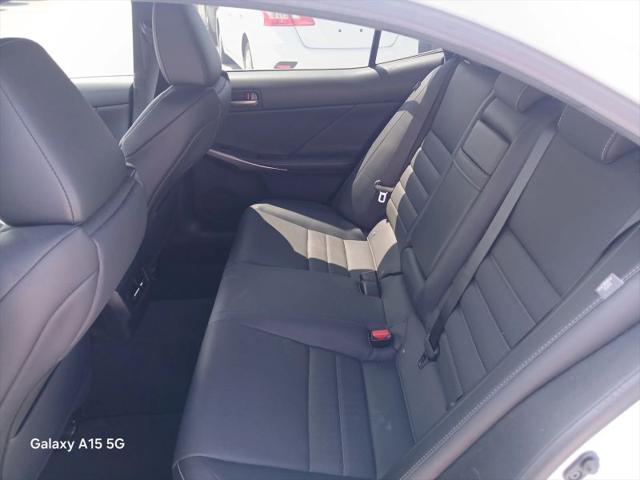 2018 Lexus IS 300 300
