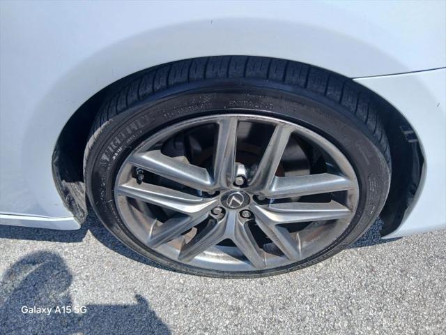 2018 Lexus IS 300 300