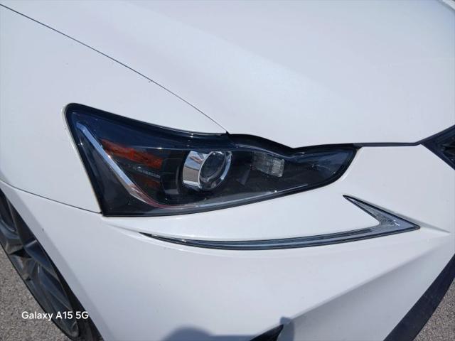 2018 Lexus IS 300 300