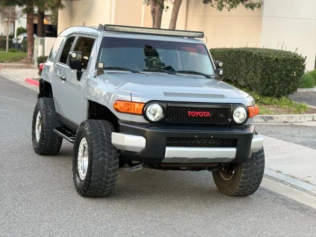 2013 Toyota FJ Cruiser Base