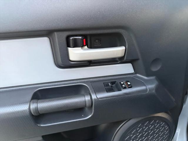 2013 Toyota FJ Cruiser Base