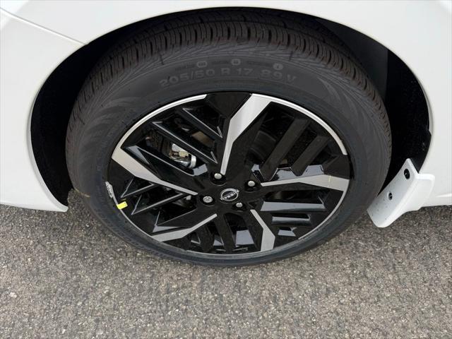 2025 Nissan Versa 1.6 SR