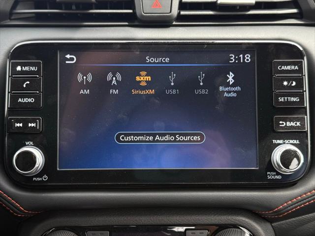 2025 Nissan Versa 1.6 SR
