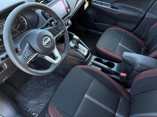 2025 Nissan Versa 1.6 SR