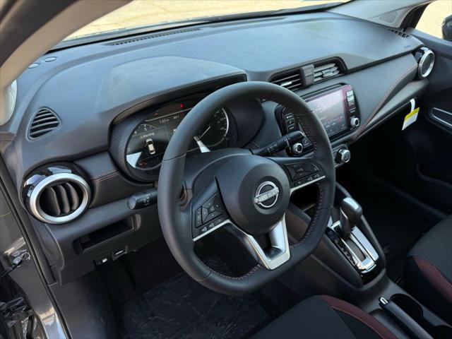 2025 Nissan Versa 1.6 SR
