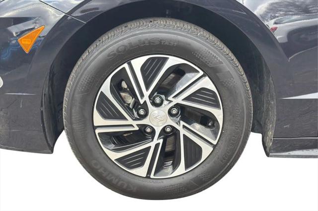2023 Hyundai Sonata Hybrid Blue