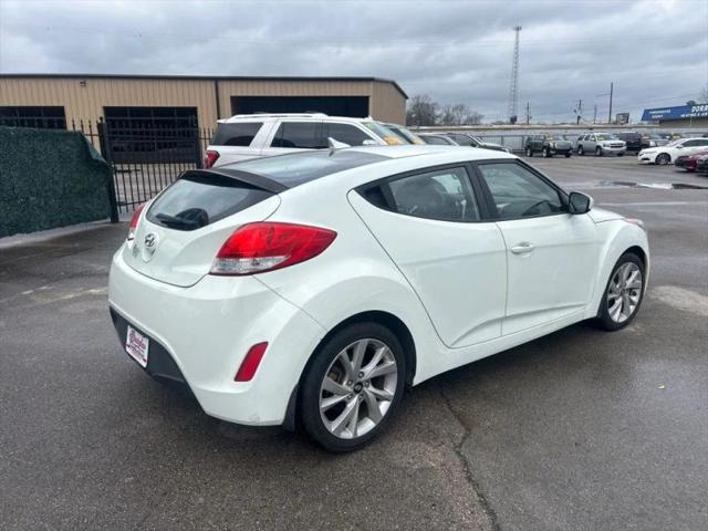 2016 Hyundai Veloster Base