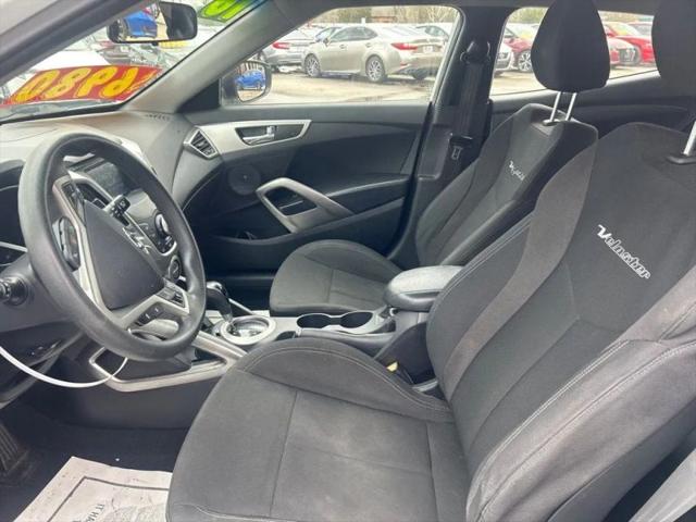 2016 Hyundai Veloster Base