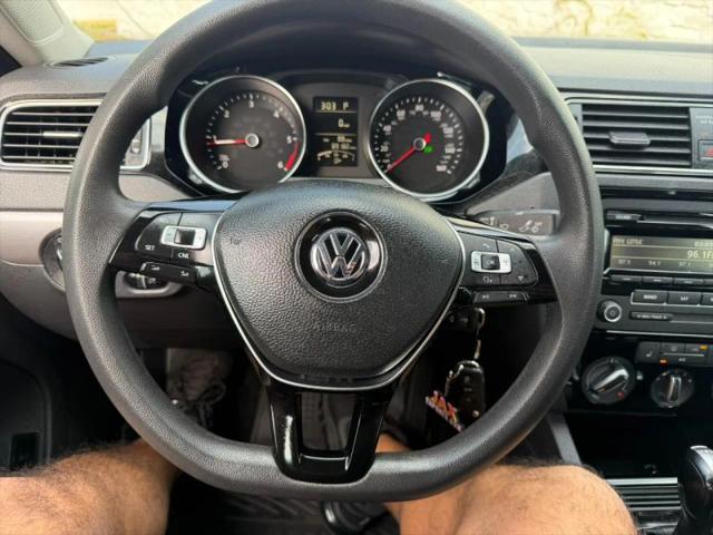 2015 Volkswagen Jetta 2.0L TDI S
