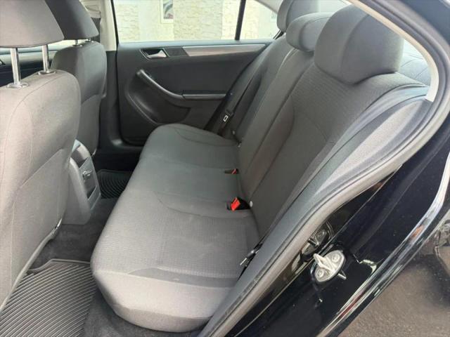 2015 Volkswagen Jetta 2.0L TDI S