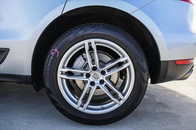 2017 Porsche Macan S