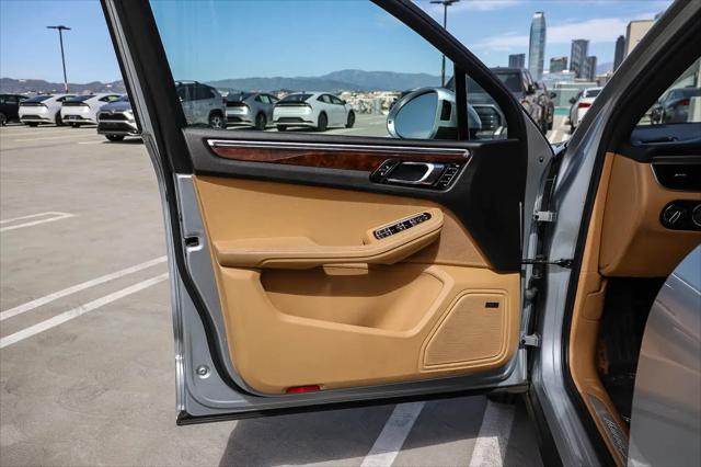 2017 Porsche Macan S