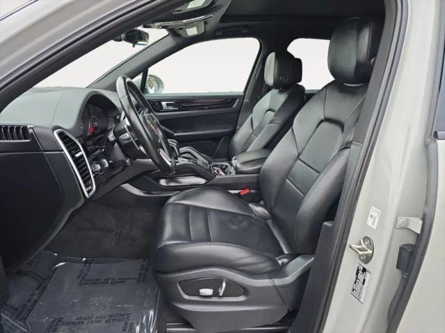 2020 Porsche Cayenne Base