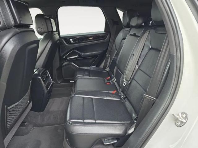 2020 Porsche Cayenne Base
