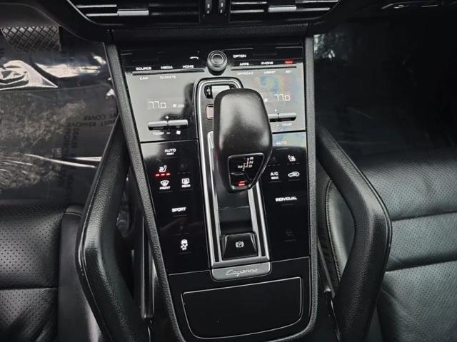 2020 Porsche Cayenne Base