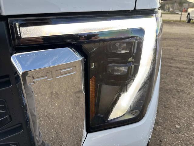 2025 GMC Sierra 3500HD 4WD Double Cab Long Bed Pro