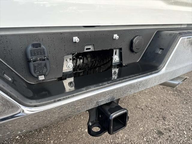 2025 GMC Sierra 3500HD 4WD Double Cab Long Bed Pro