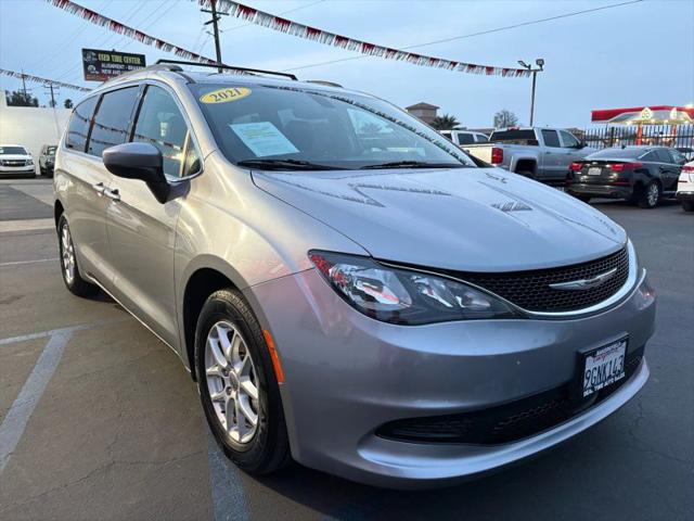 2021 Chrysler Voyager LXI