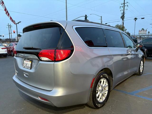2021 Chrysler Voyager LXI