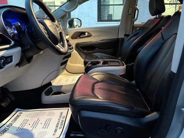 2021 Chrysler Voyager LXI