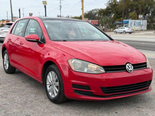 2015 Volkswagen Golf TSI S 4-Door