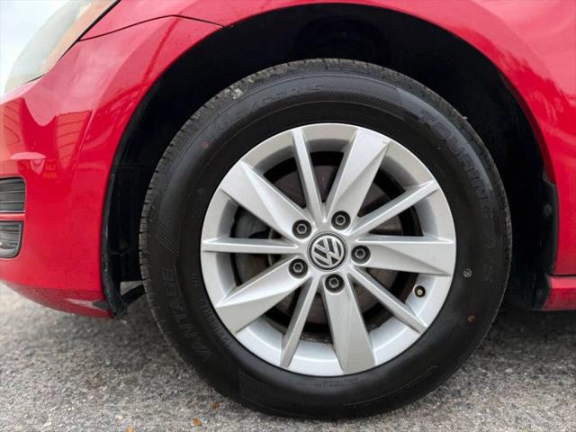 2015 Volkswagen Golf TSI S 4-Door