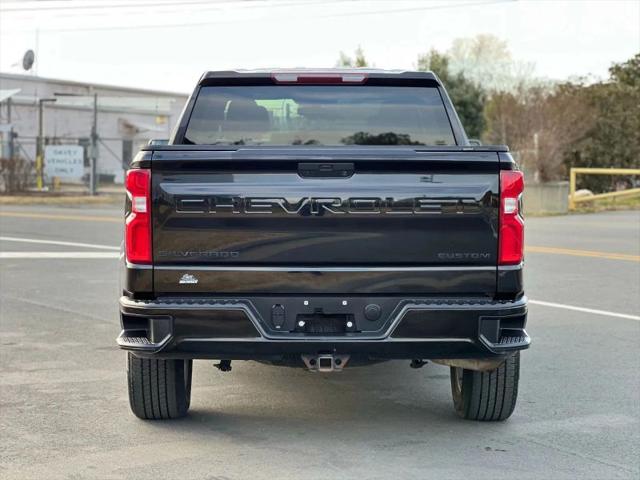 2021 Chevrolet Silverado 1500 4WD Crew Cab Short Bed Custom