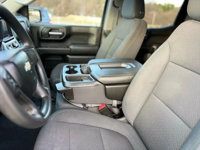 2021 Chevrolet Silverado 1500 4WD Crew Cab Short Bed Custom