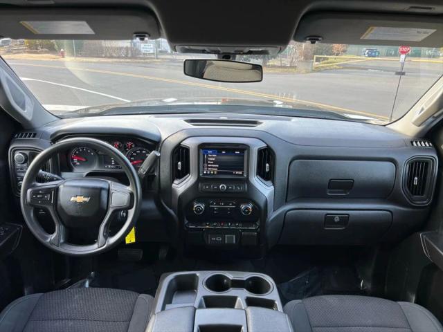 2021 Chevrolet Silverado 1500 4WD Crew Cab Short Bed Custom
