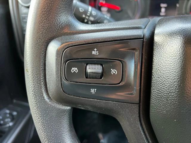 2021 Chevrolet Silverado 1500 4WD Crew Cab Short Bed Custom