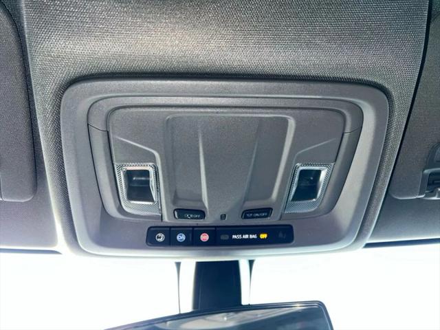 2021 Chevrolet Silverado 1500 4WD Crew Cab Short Bed Custom