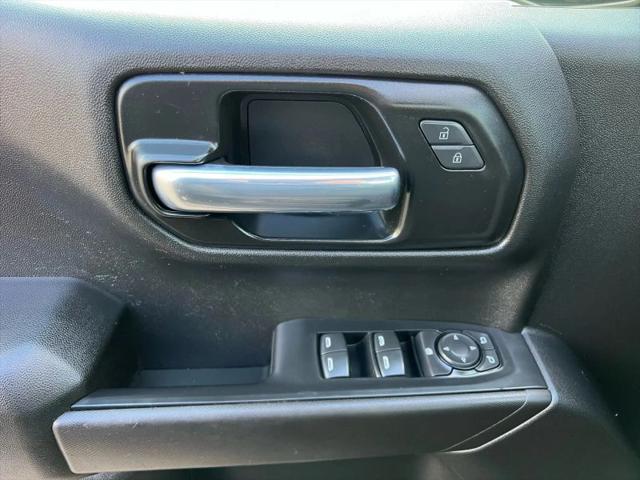 2021 Chevrolet Silverado 1500 4WD Crew Cab Short Bed Custom