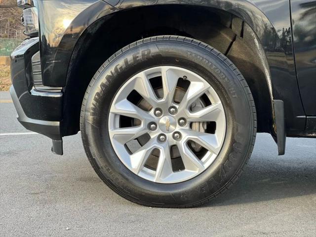 2021 Chevrolet Silverado 1500 4WD Crew Cab Short Bed Custom