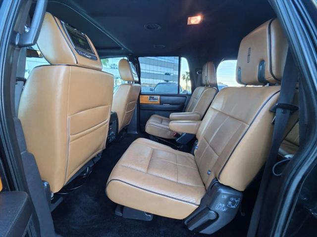 2012 Lincoln Navigator L Base