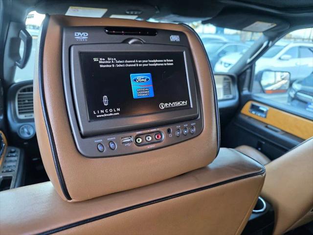 2012 Lincoln Navigator L Base