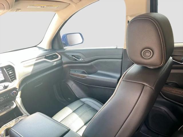 2023 GMC Acadia FWD Denali