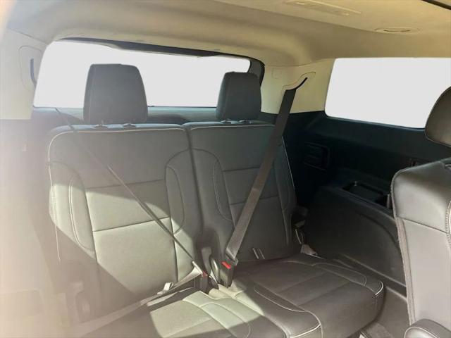 2023 GMC Acadia FWD Denali