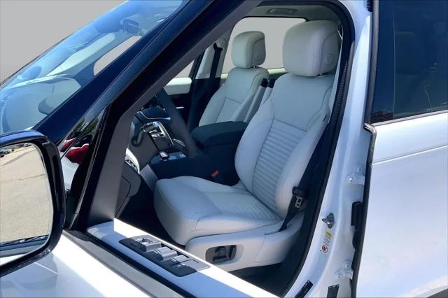 2026 Land Rover Discovery S