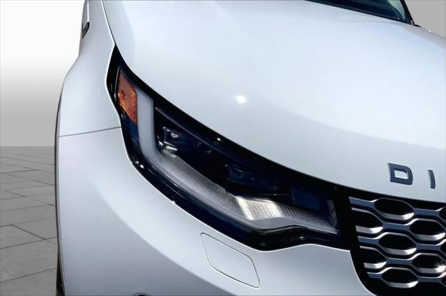 2026 Land Rover Discovery S