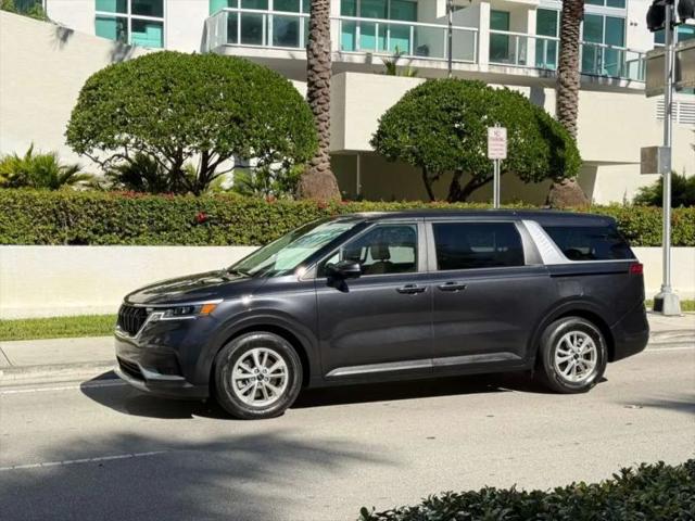 2024 Kia Carnival MPV LX Seat Package