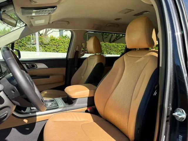 2024 Kia Carnival MPV LX Seat Package