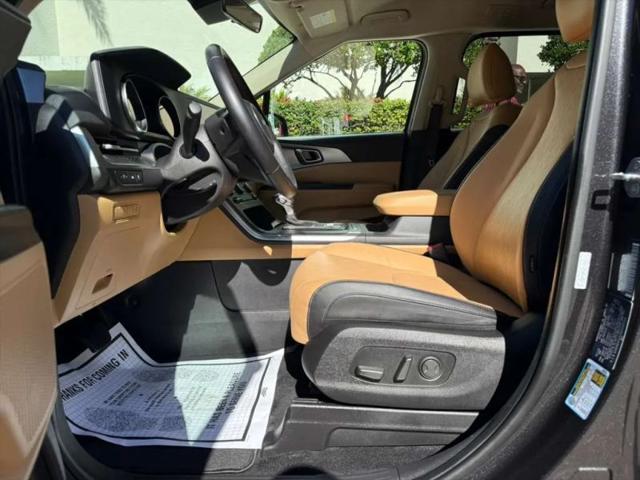 2024 Kia Carnival MPV LX Seat Package