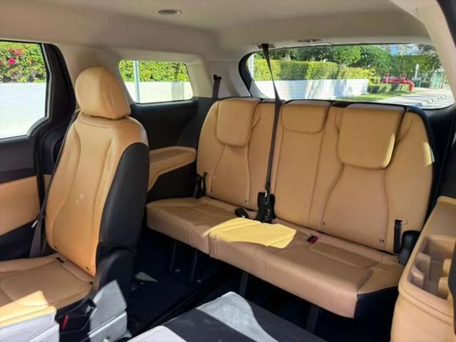 2024 Kia Carnival MPV LX Seat Package
