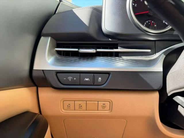 2024 Kia Carnival MPV LX Seat Package