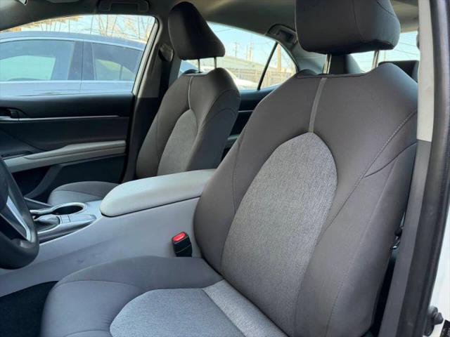 2022 Toyota Camry LE